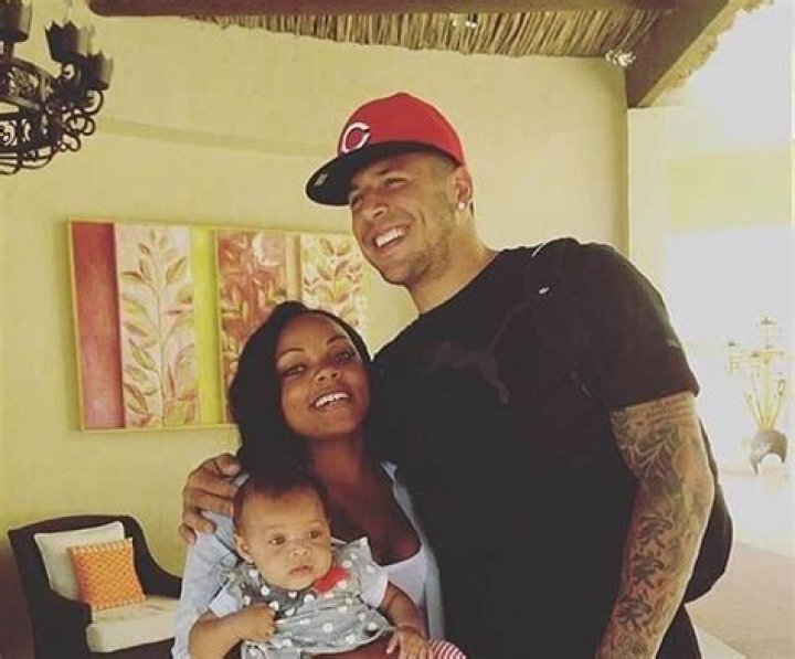 
Aaron Hernandez Religion: Does He Follow Christian Faith? Meet His Wife And family 