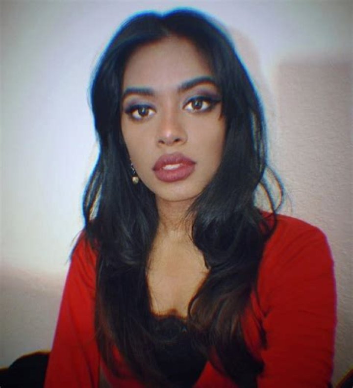 
Ann Pornel Height, Weight, Net Worth, Age, Birthday, Wikipedia, Who, Instagram, Biography 