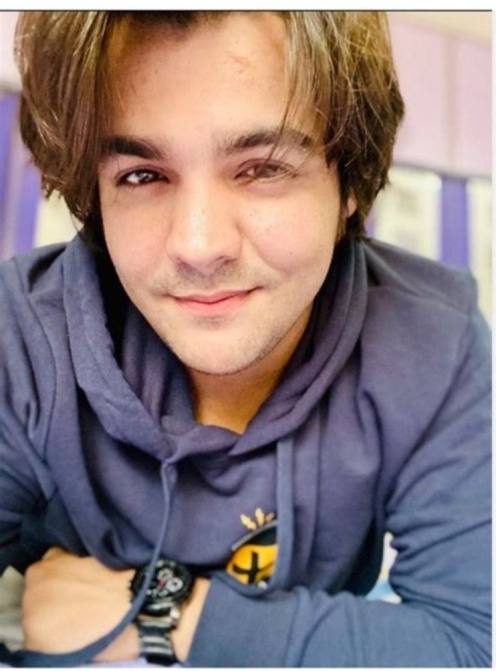 Ashish MehrotraHeight, Weight, Net Worth, Age, Birthday, Wikipedia, Who, Instagram, Biography