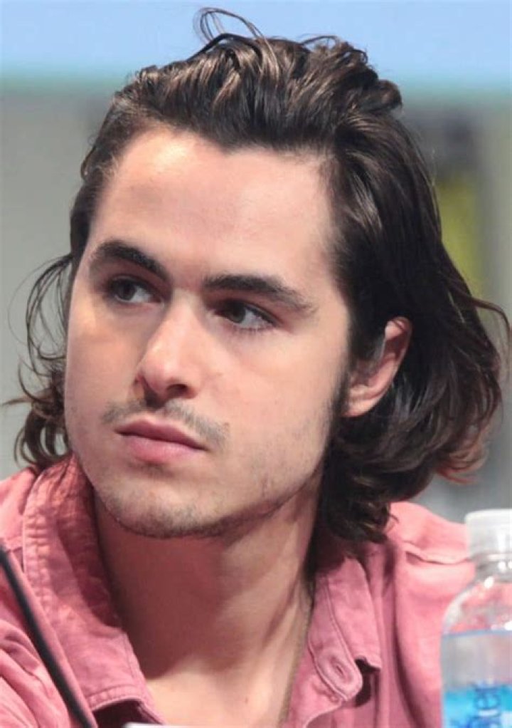 Ben Schnetzer Height, Weight, Net Worth, Age, Birthday, Wikipedia, Who, Instagram, Biography