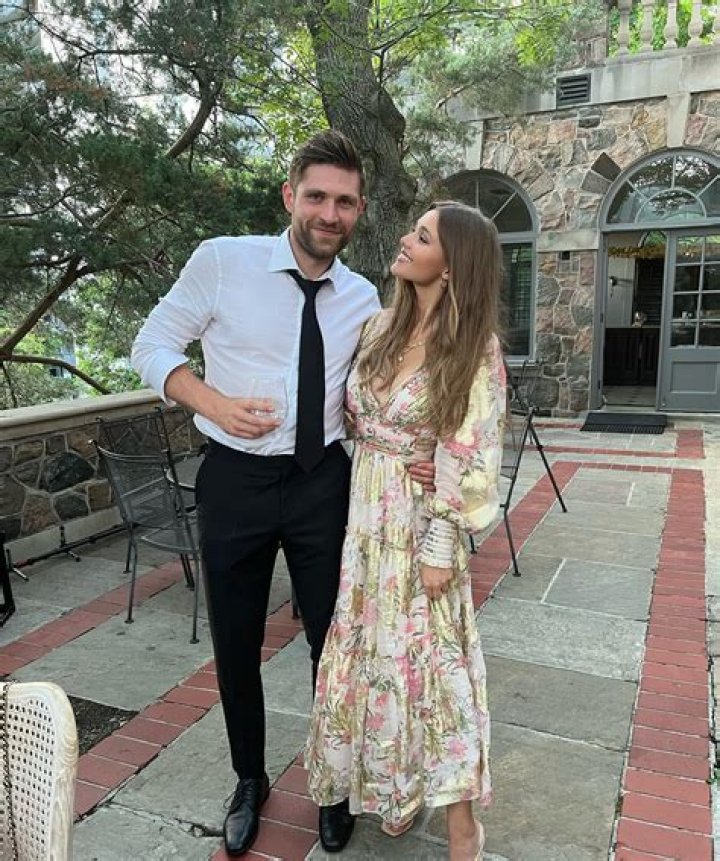 
Celeste Desjardins Height, Weight, Net Worth, Age, Birthday, Wikipedia, Who, Nationality, Biography 