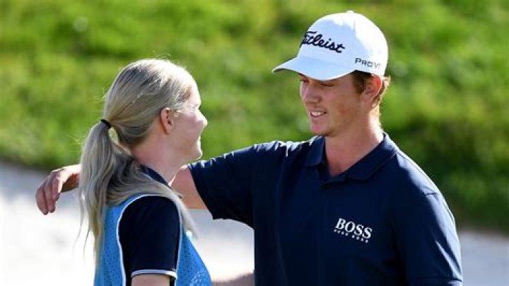 
Daniel Hillier Girlfriend Siobhan Weaver Supports Him As A Caddie 