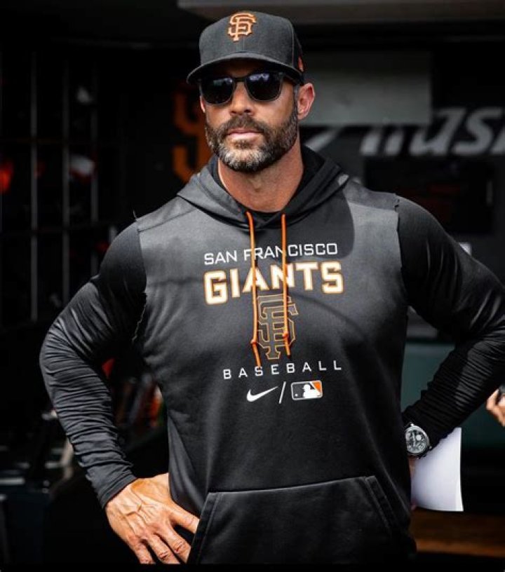 
Gabe Erales Height, Weight, Net Worth, Age, Birthday, Wikipedia, Who, Nationality, Biography 