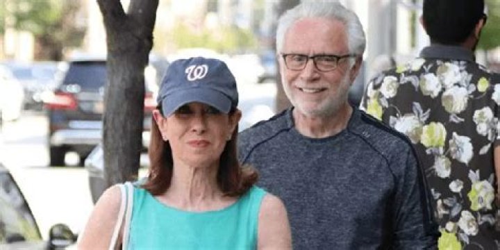 
Is Lynn Greenfield Married? His Bio, Age, Religion and Net worth 