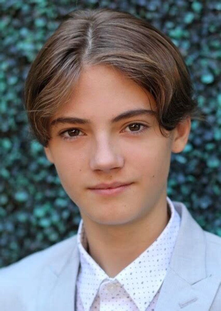 Jackson Robert Scott Height, Weight, Net Worth, Age, Birthday, Wikipedia, Who, Nationality, Biography