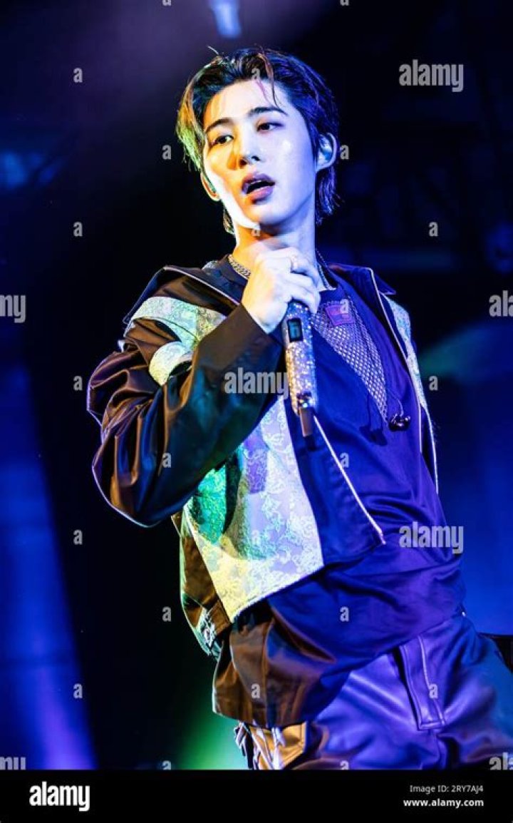 Kim Han-bin Height, Weight, Net Worth, Age, Birthday, Wikipedia, Who, Instagram, Biography