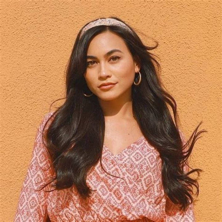 
Liza Waschke Height, Weight, Net Worth, Age, Birthday, Wikipedia, Who, Nationality, Biography 