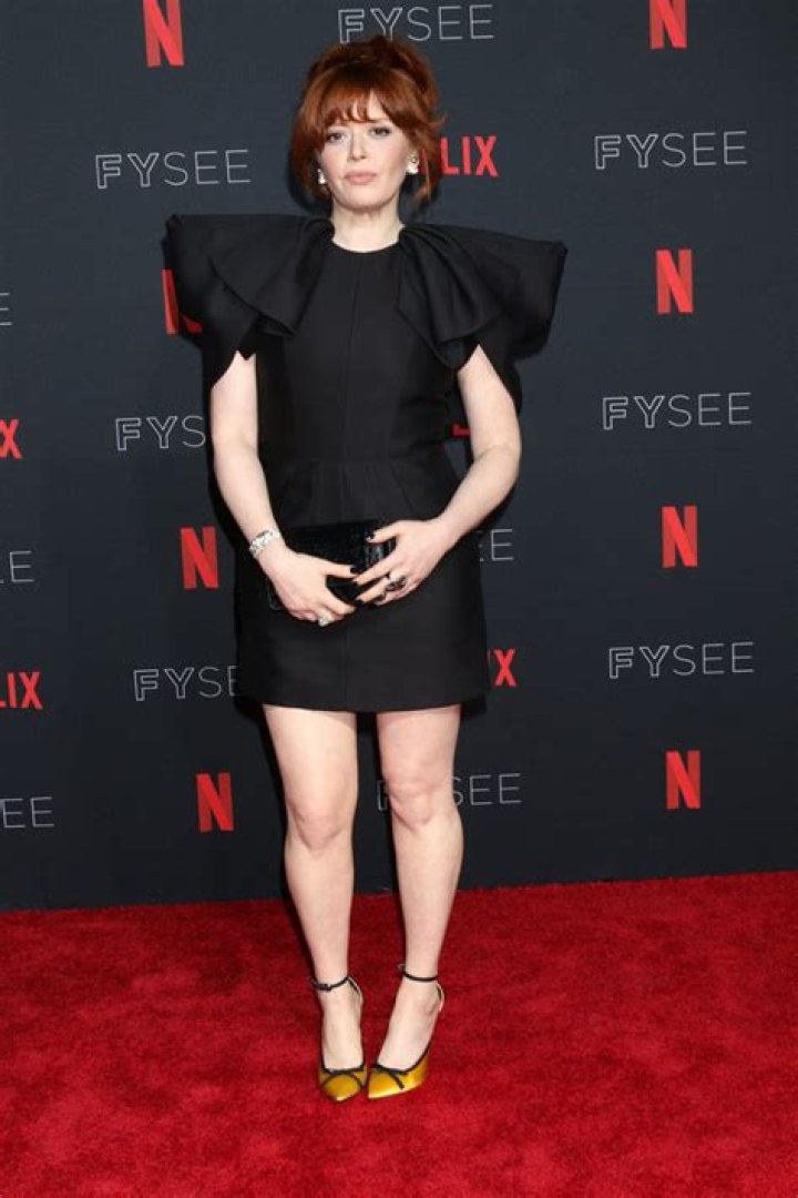 Natasha Lyonne Height, Weight, Net Worth, Age, Birthday, Wikipedia, Who, Nationality, Biography