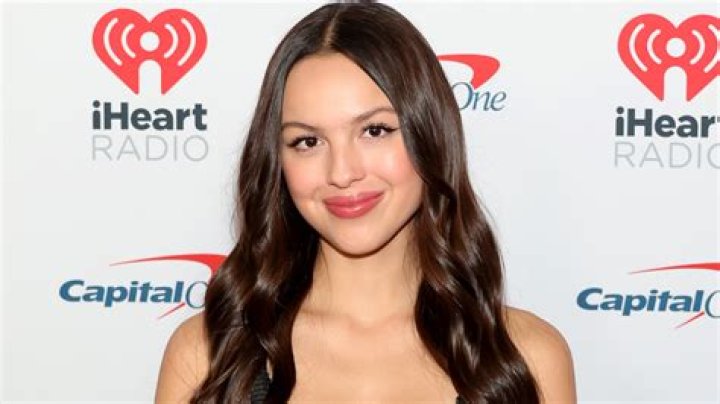 Olympia Anley Height, Weight, Net Worth, Age, Birthday, Wikipedia, Who, Instagram, Biography