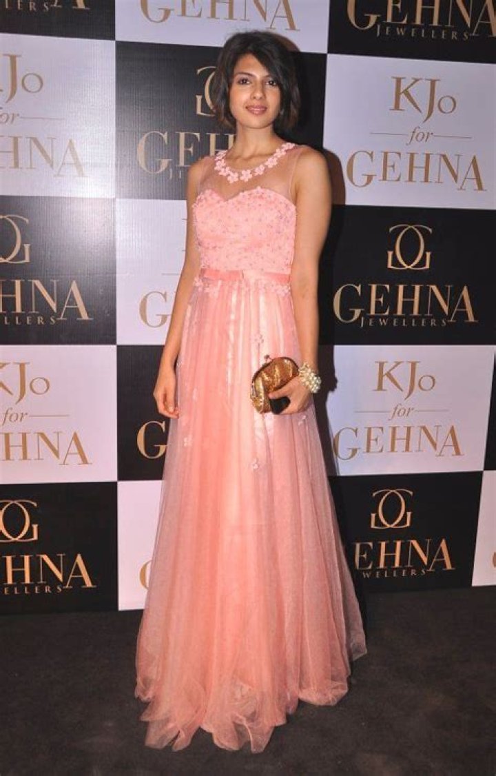 
Rajnandini Borpuzari Height, Weight, Net Worth, Age, Birthday, Wikipedia, Who, Instagram, Biography 