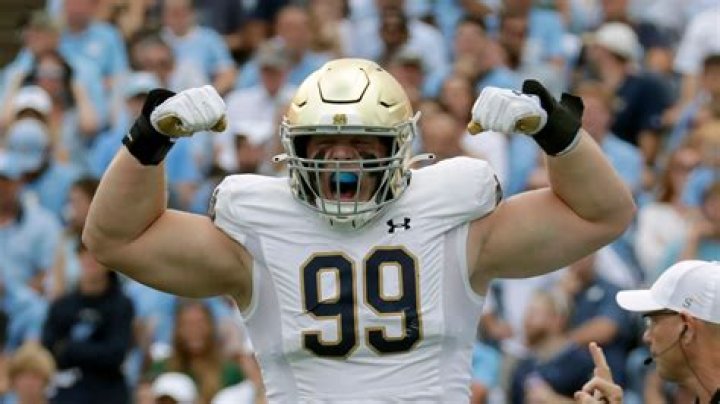 Sara X – Sara Mills Height, Weight, Net Worth, Age, Birthday, Wikipedia, Who, Instagram, Biography