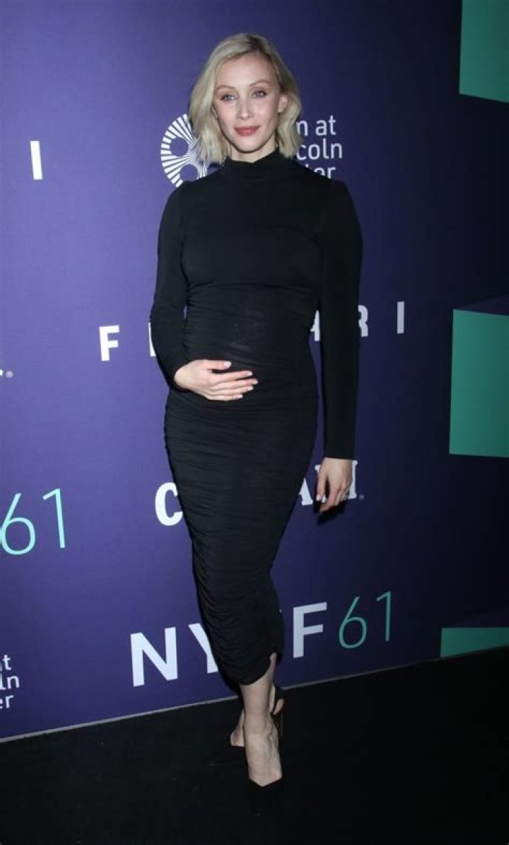 Sarah Gadon Height, Weight, Net Worth, Age, Birthday, Wikipedia, Who, Instagram, Biography