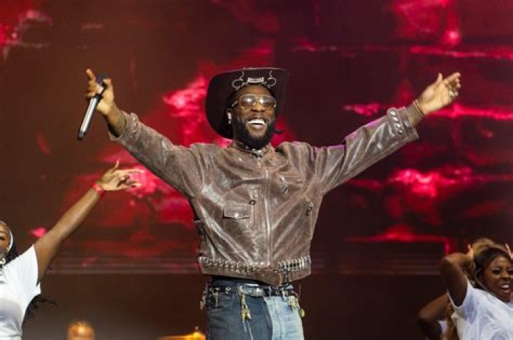 
Singer Benkrezt calls on Burna Boy and Timaya to follow Olamide’s footsteps 