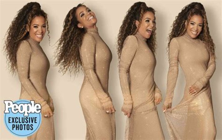 
Sunny Hostin | Breast Reduction | Before And After 