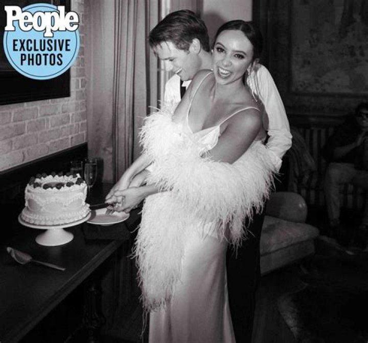 
Taber Onthank Age, Birthday, Wikipedia, Who, Nationality, Biography 