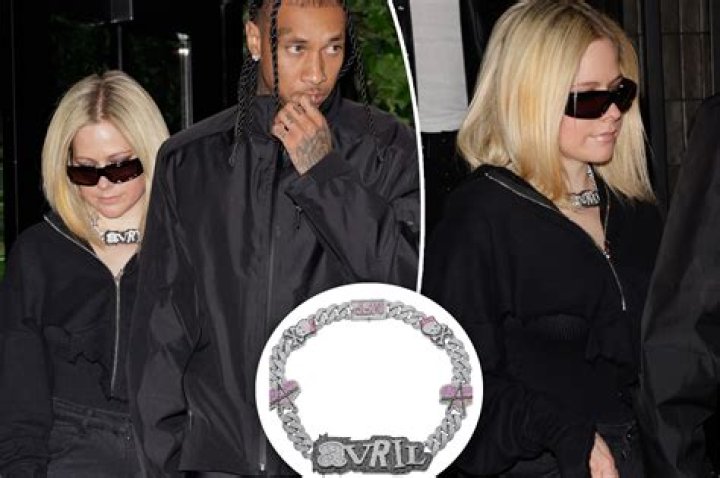 
Tyga Gifts Girlfriend Avril Lavigne Custom-Made $80K Diamond Necklace 