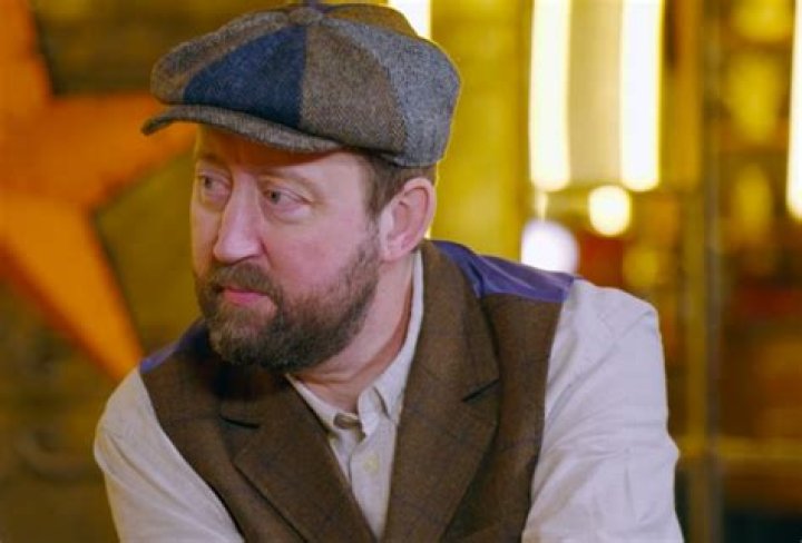 
What Happened To Simon Bower Eye On The Bidding Room? Facts You Did Not Know About The Auctioneer 