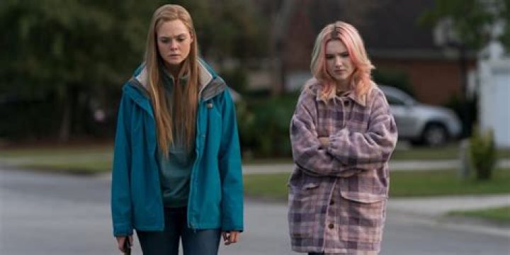 
Who Is Susie Pierce From Girl From Plainville? Age Wiki And Whereabouts 2022 – Where Is She Now? 