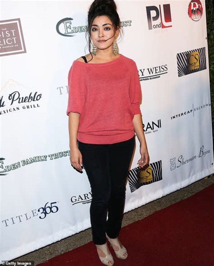 Yasmine Al-Bustami Height, Weight, Net Worth, Age, Birthday, Wikipedia, Who, Nationality, Biography